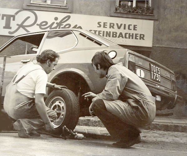 Steinbacher Reifen Pirelli 1
